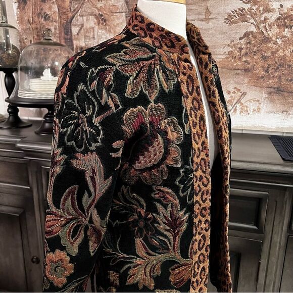 Dress Barn Brocade Open Tan Oversized Blazer size Small - Picture 2 of 6